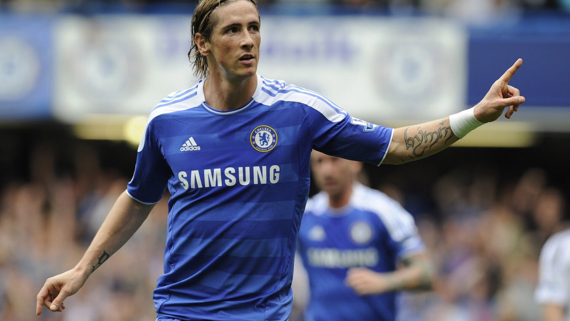 夜光跑酷：光影中的街头极速，夜晚跑酷