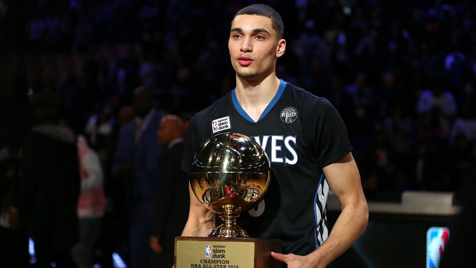 库里成长:如何在联盟中打造“水花兄弟”王朝,库里6花卉