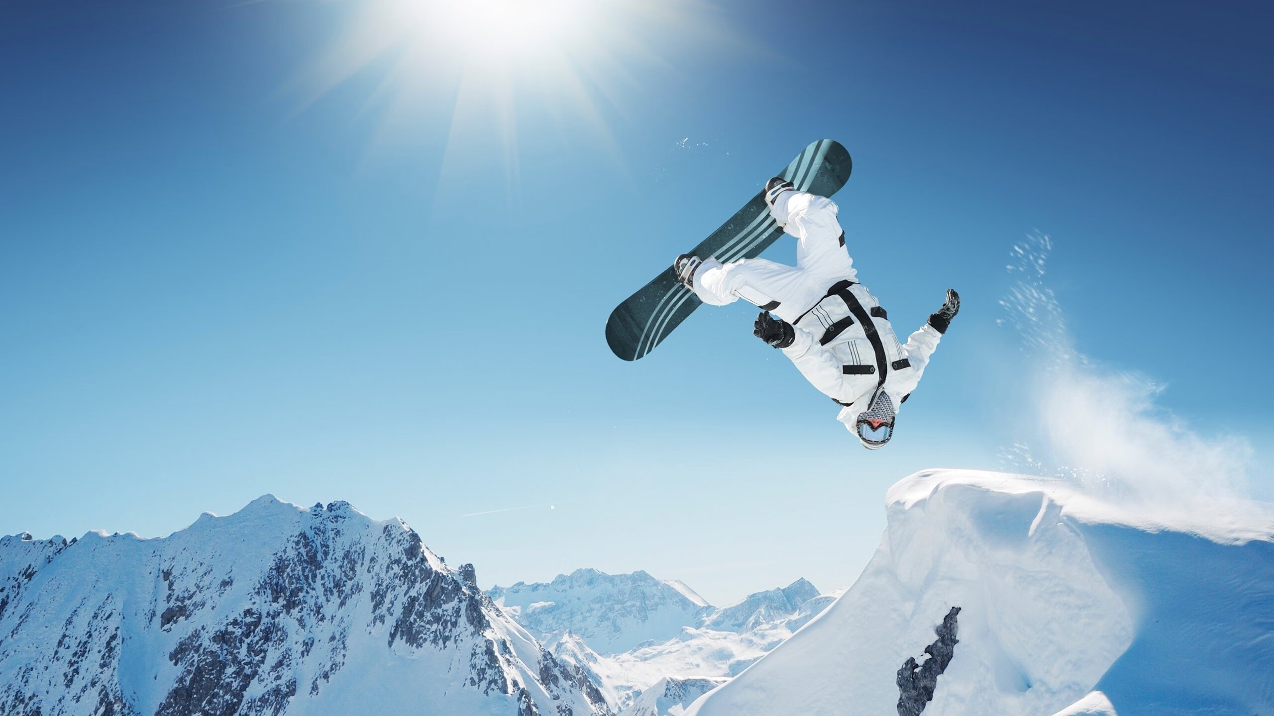 开云体育官方-瑞士青少年马术选手在2024年全国青少年马术锦标赛中表现出色，获得多项荣誉。